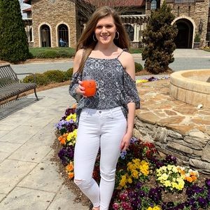 Meet your Posher, Tiffany